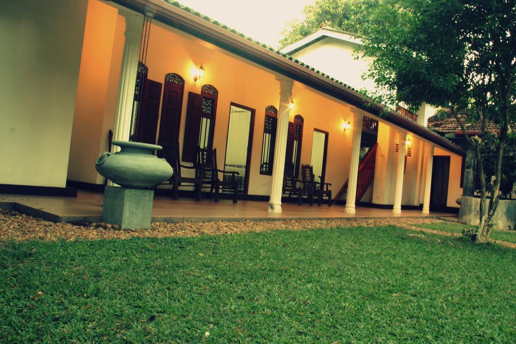 Aragorn Villa Ґалле Екстер'єр фото